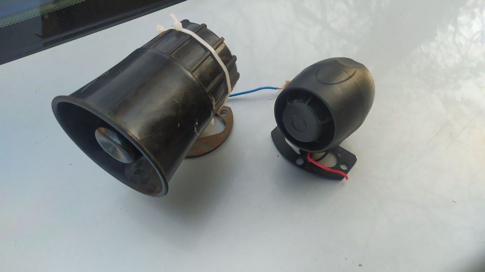 Тихо работает колокол, сигнализация — ЗАЗ Sens, 1,3 л, 2003 года ...