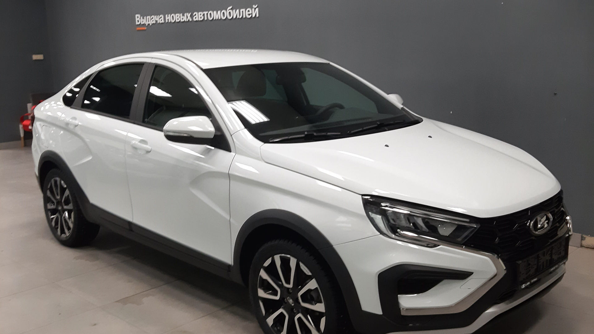 Lada Vesta Cross (NG) 1.6 бензиновый 2023 | на DRIVE2