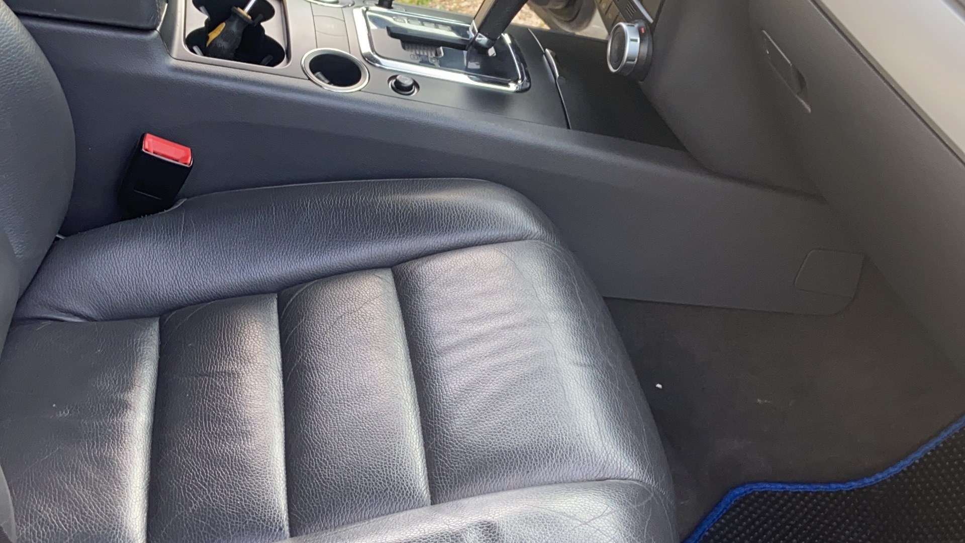 Volkswagen Touareg (1G) 2.5 дизельный 2008 | на DRIVE2