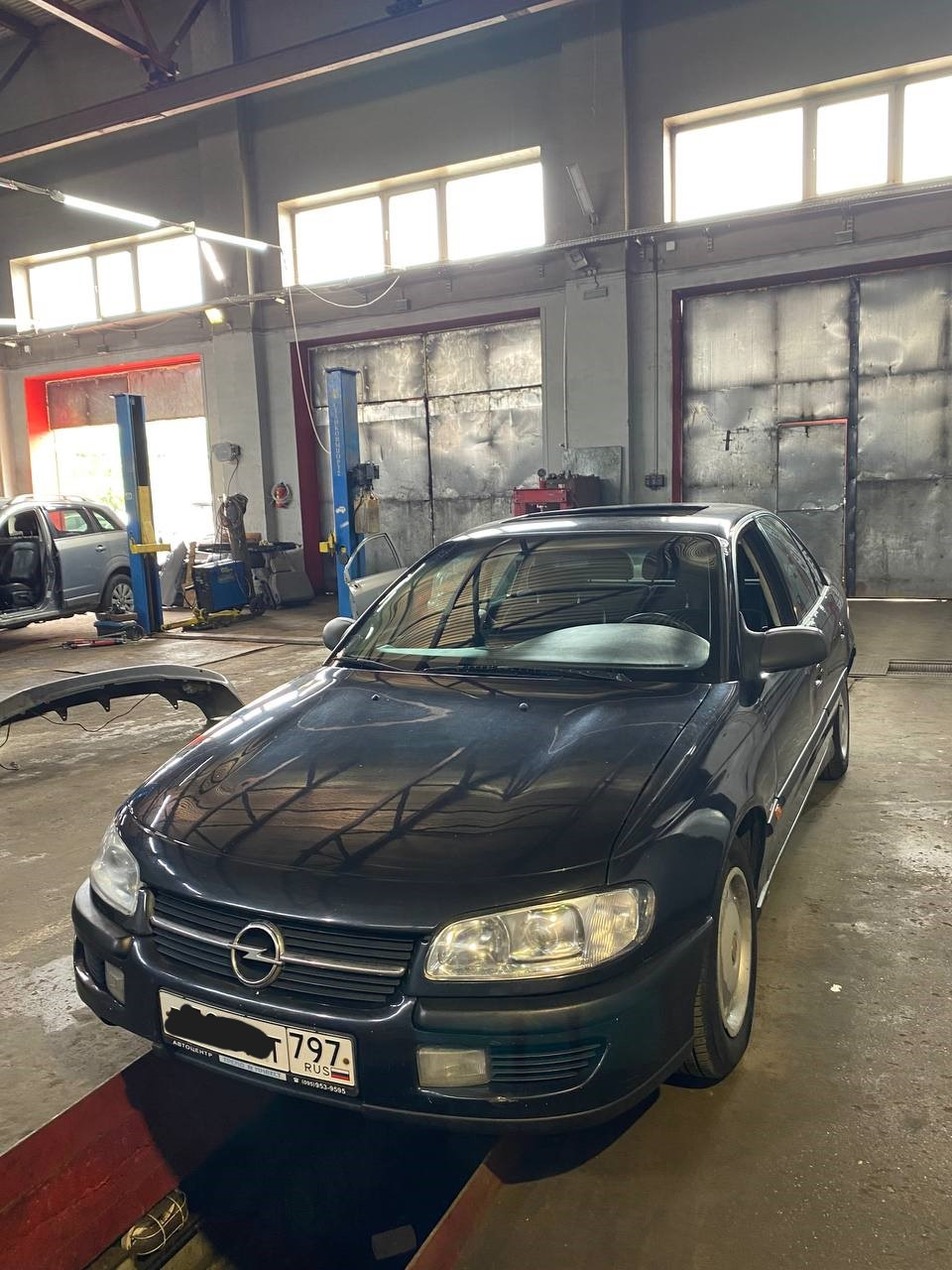 1 Замена масла, осмотр кузова — Opel Omega B, 2 л, 1998 года | запчасти |  DRIVE2