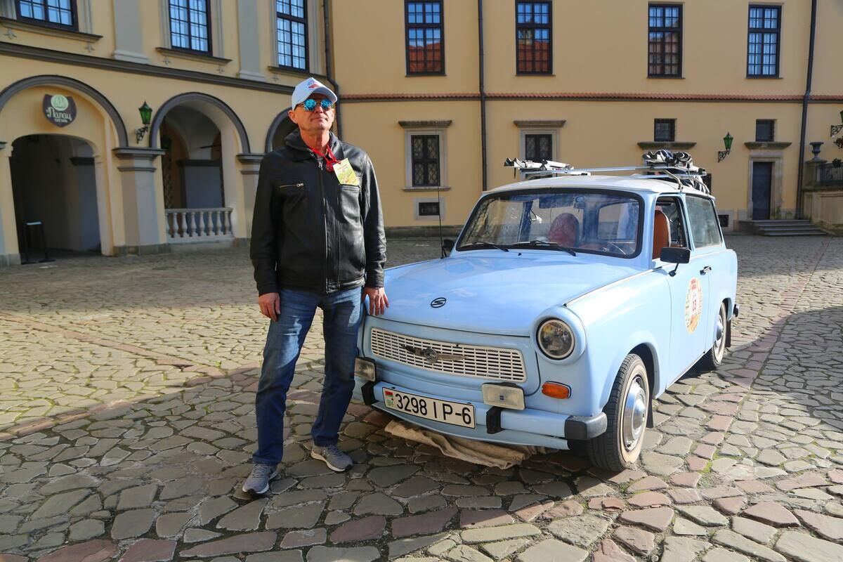 Авто из беларуси с 1 апреля. Белорусские автомобили. Машины из Белоруссии. Белорусские машины стены. Могилевское ГАИ.