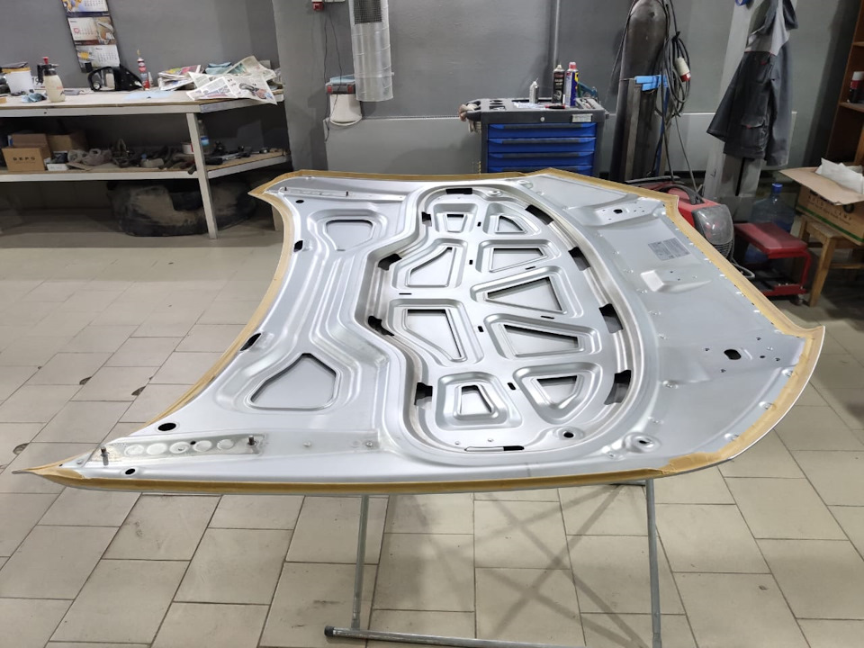 Борьба за вес — Капот — Audi S8 (D4), 4 л, 2013 года | тюнинг | DRIVE2