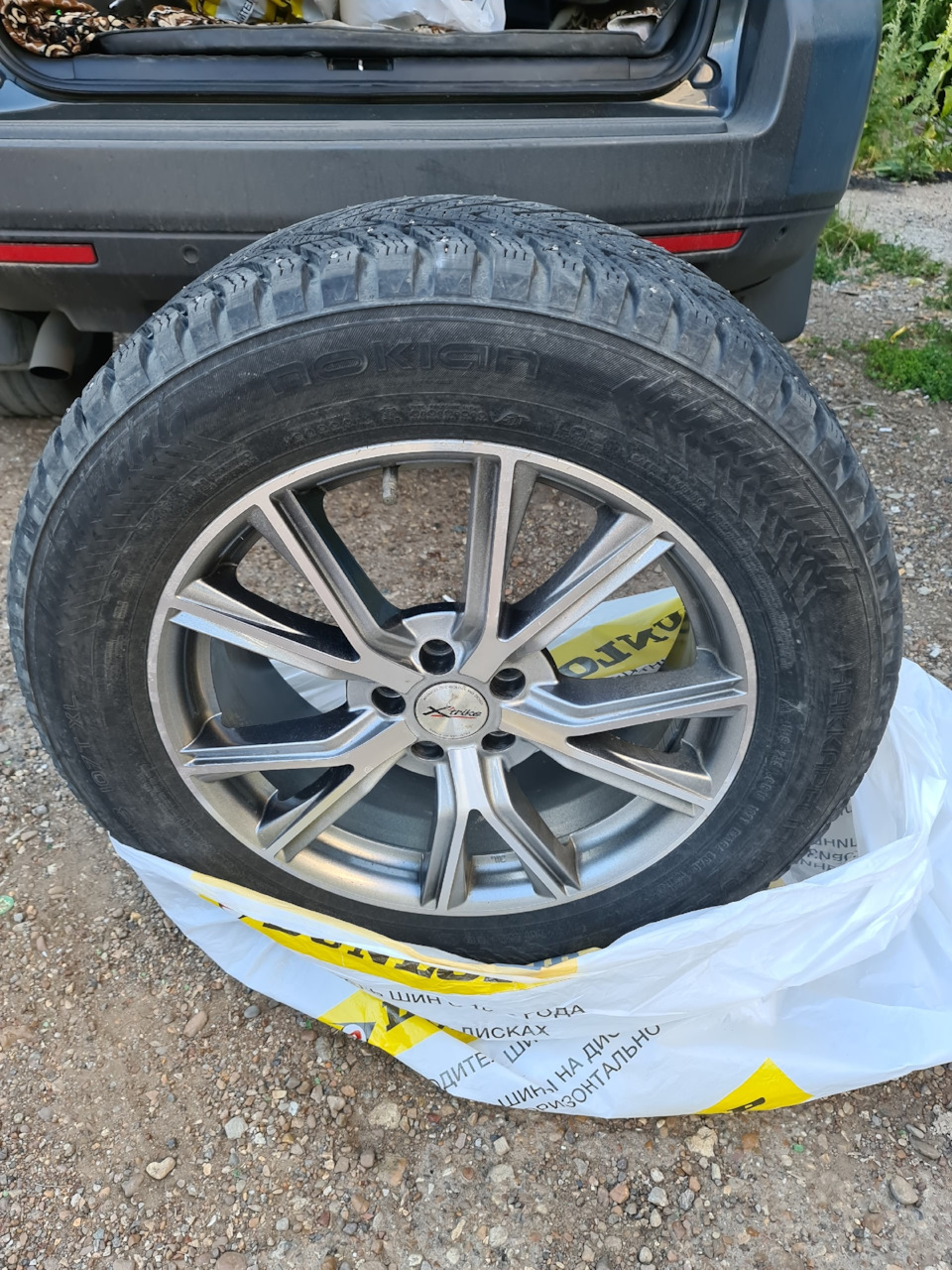 купил на зиму диски. 18ые в сборе. нокиан хака8. — Land Rover ...