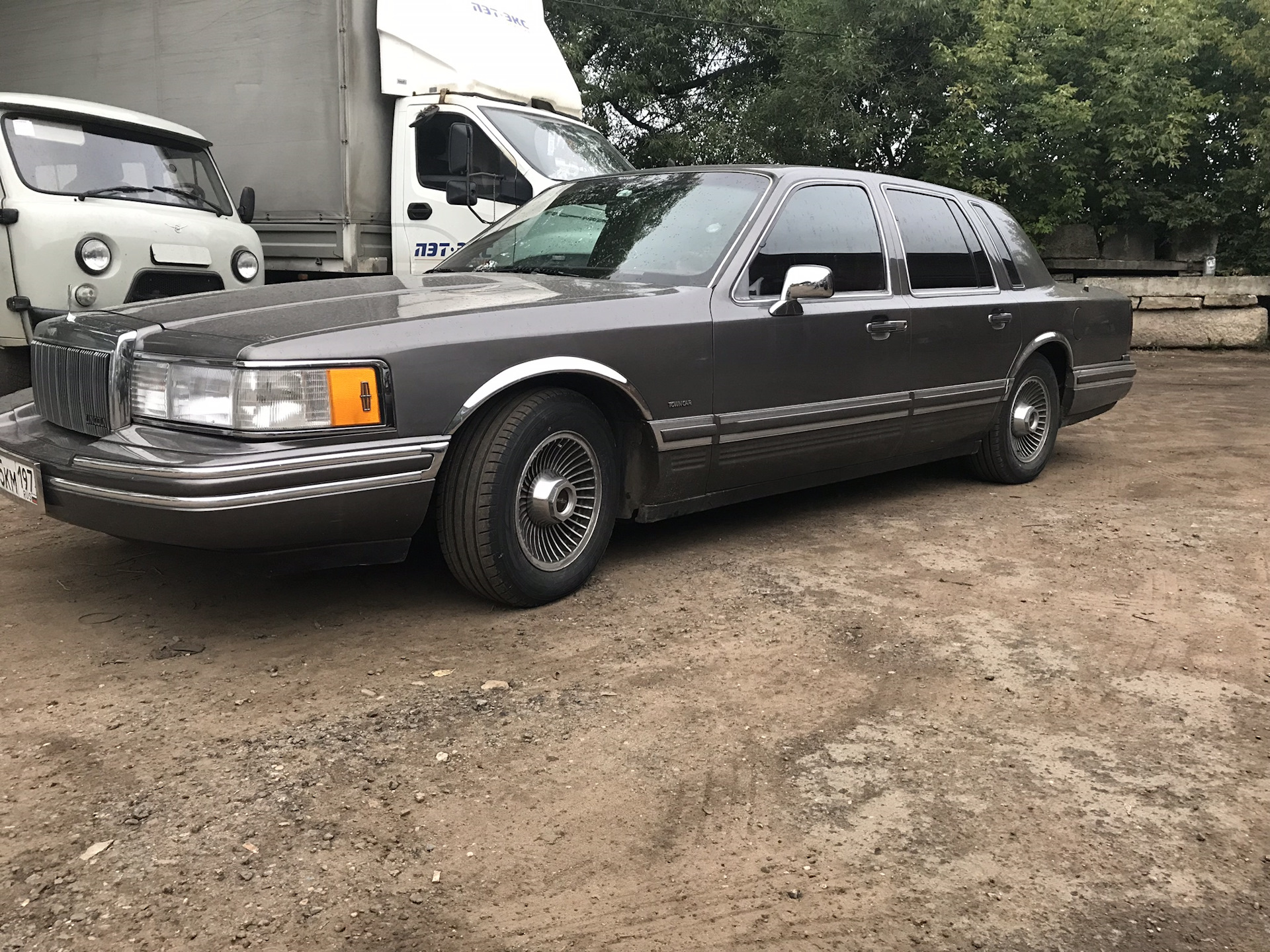 Lincoln Town car