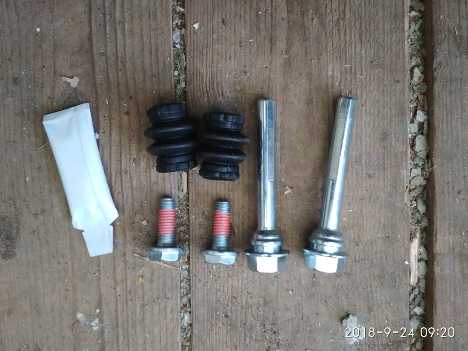 Малый ремкомплект ждет близнеца — Opel Zafira B