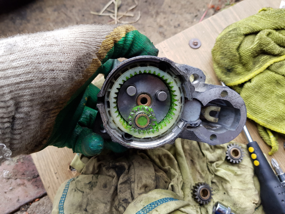 смазка стартера ваз 2114. чем смазать стартер при сборке внутри. смазка для стартера редукторного. чем смазать стартер при сборке внутри. чем смазать стартер при сборке внутри.