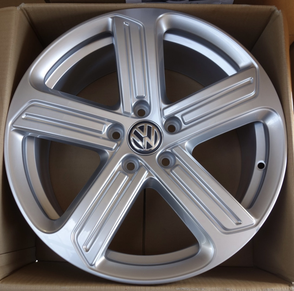 Диски на лето — Volkswagen Golf Variant (Mk7), 2 л, 2019 года ...