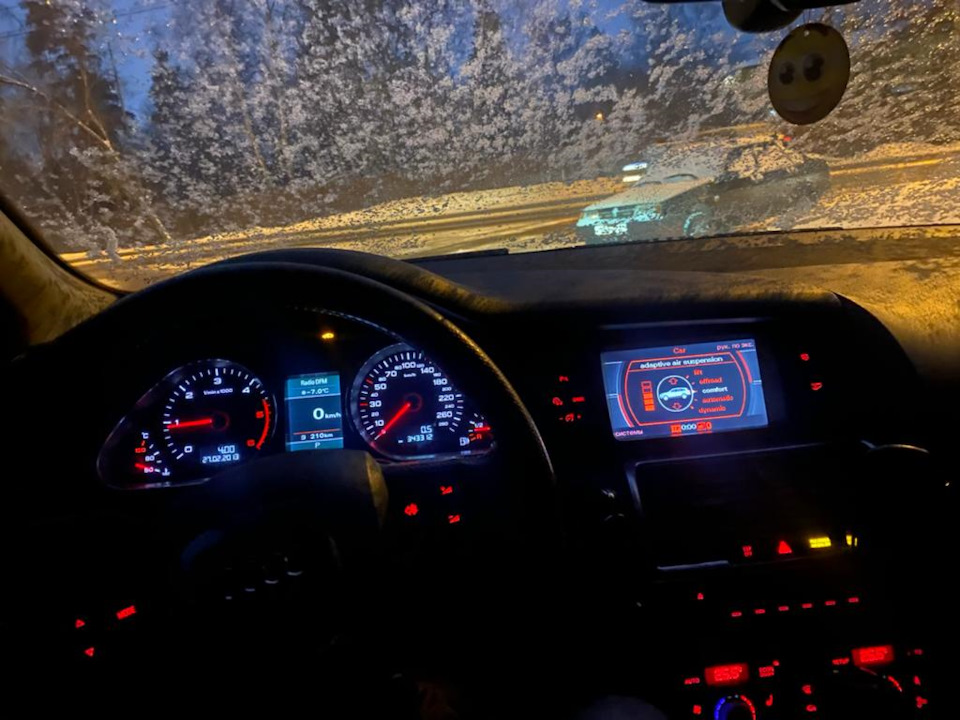 Фото в бортжурнале Audi Q7 (1G)