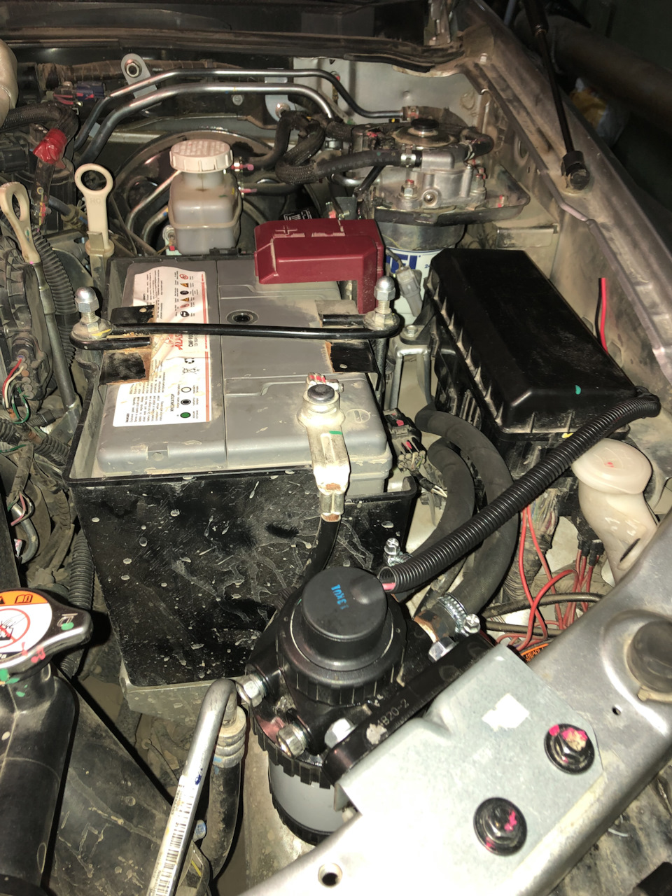 Установка сепаратора дизельного топлива Stanadyne FM 100 — Mitsubishi ...