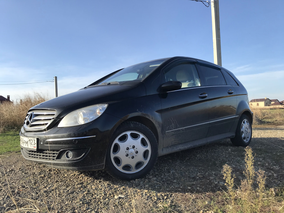 Мерседес w245. 245 кузов. 245 кузов. Mercedes benz b class w245 2010. W245 mercedes kril.