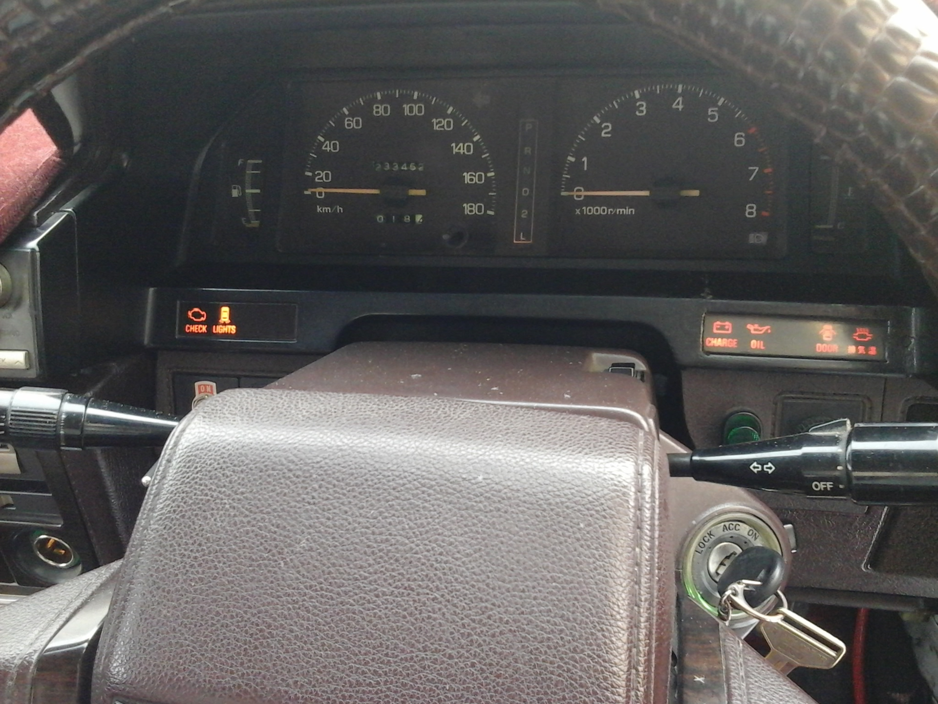 Если коротко — нет зарядки, вроде как разорвана цепь возбуждения ...