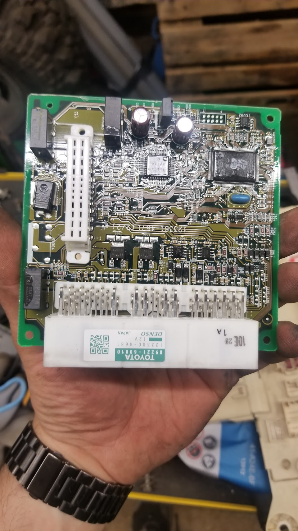 0bVZj9f2orl09PTwABy7NyG8970 960 Как открыть лэнд крузер ключом