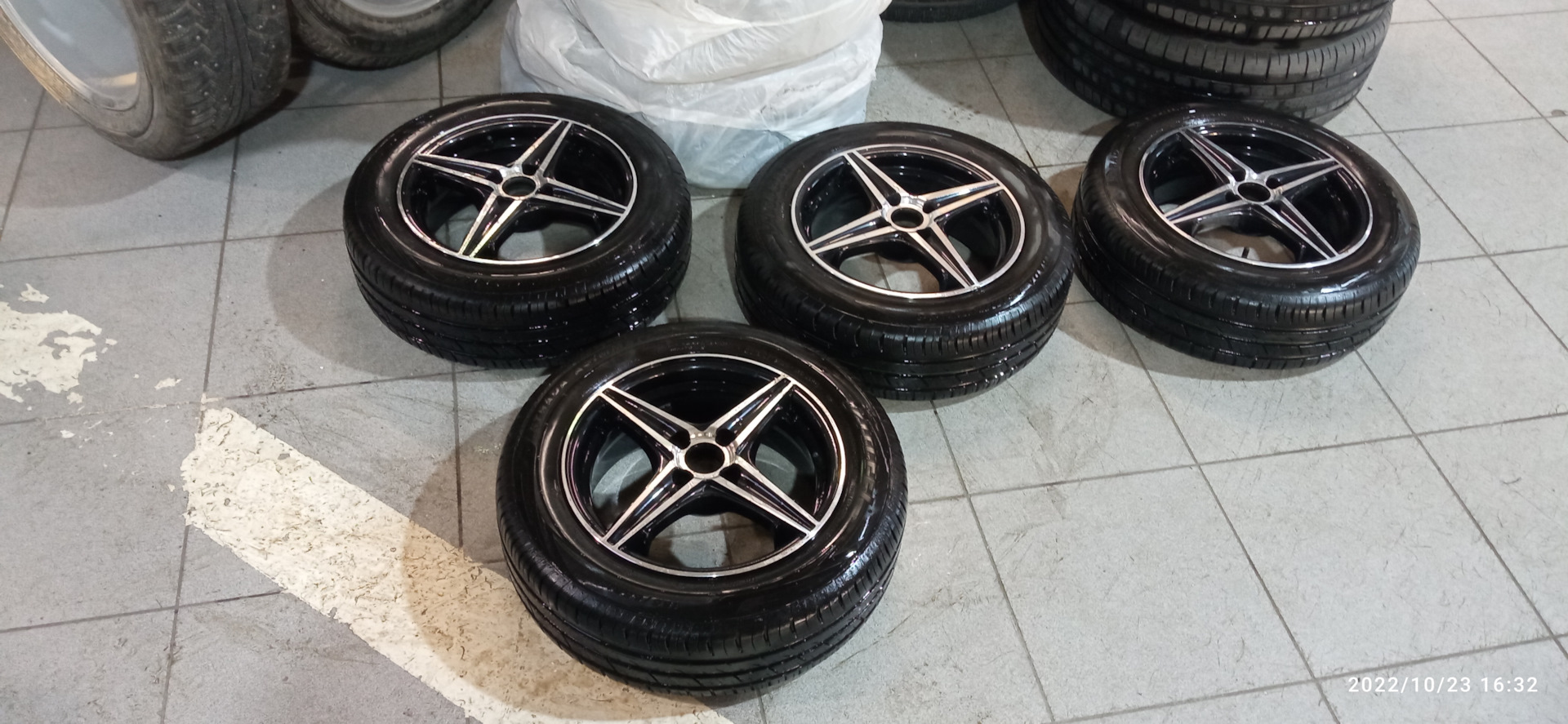 Сезонная смена колес — Opel Corsa D, 1,2 л., 2011 года | шины | DRIVE2