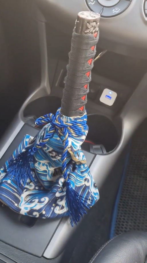 Время салона — #7 — Toyota RAV4 (III), 2 л, 2007 года | тюнинг | DRIVE2