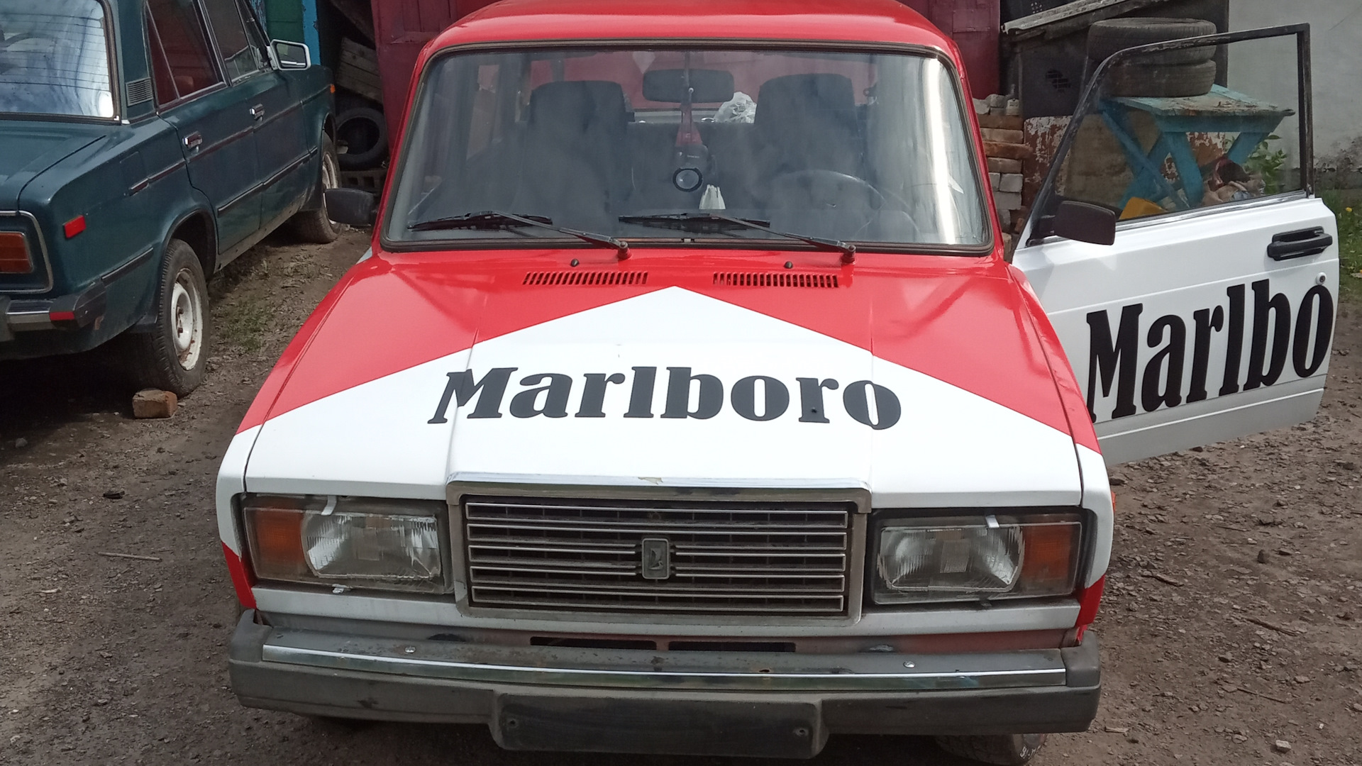 Р’РђР— 2107 Marlboro