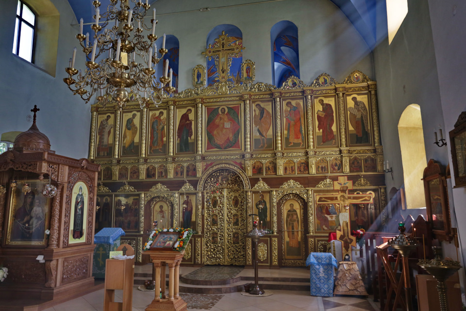 Фото в бортжурнале Toyota Sequoia (1G)