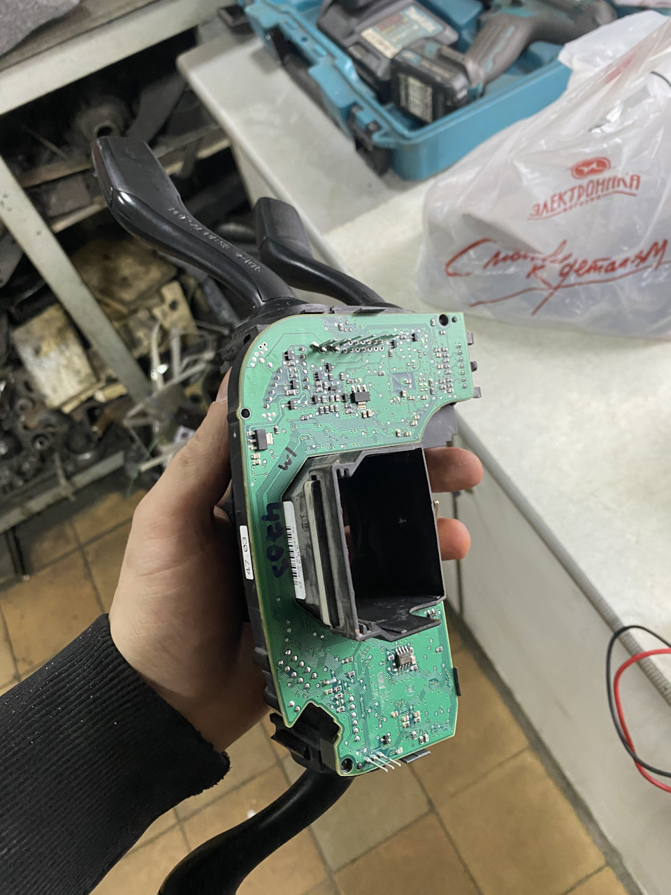 Подключение подогрева руля Cayenne 958 на 955 — Porsche Cayenne (1G ...