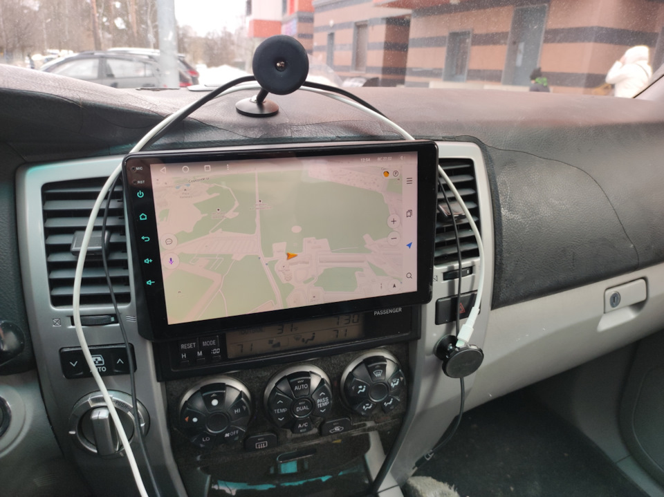 Магнитола с ништяками — Toyota 4Runner IV, 4,7 л, 2004 года ...
