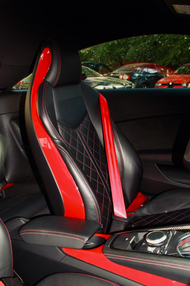 Красные ремни — Audi TTS (2G), 2 л, 2021 года | тюнинг | DRIVE2