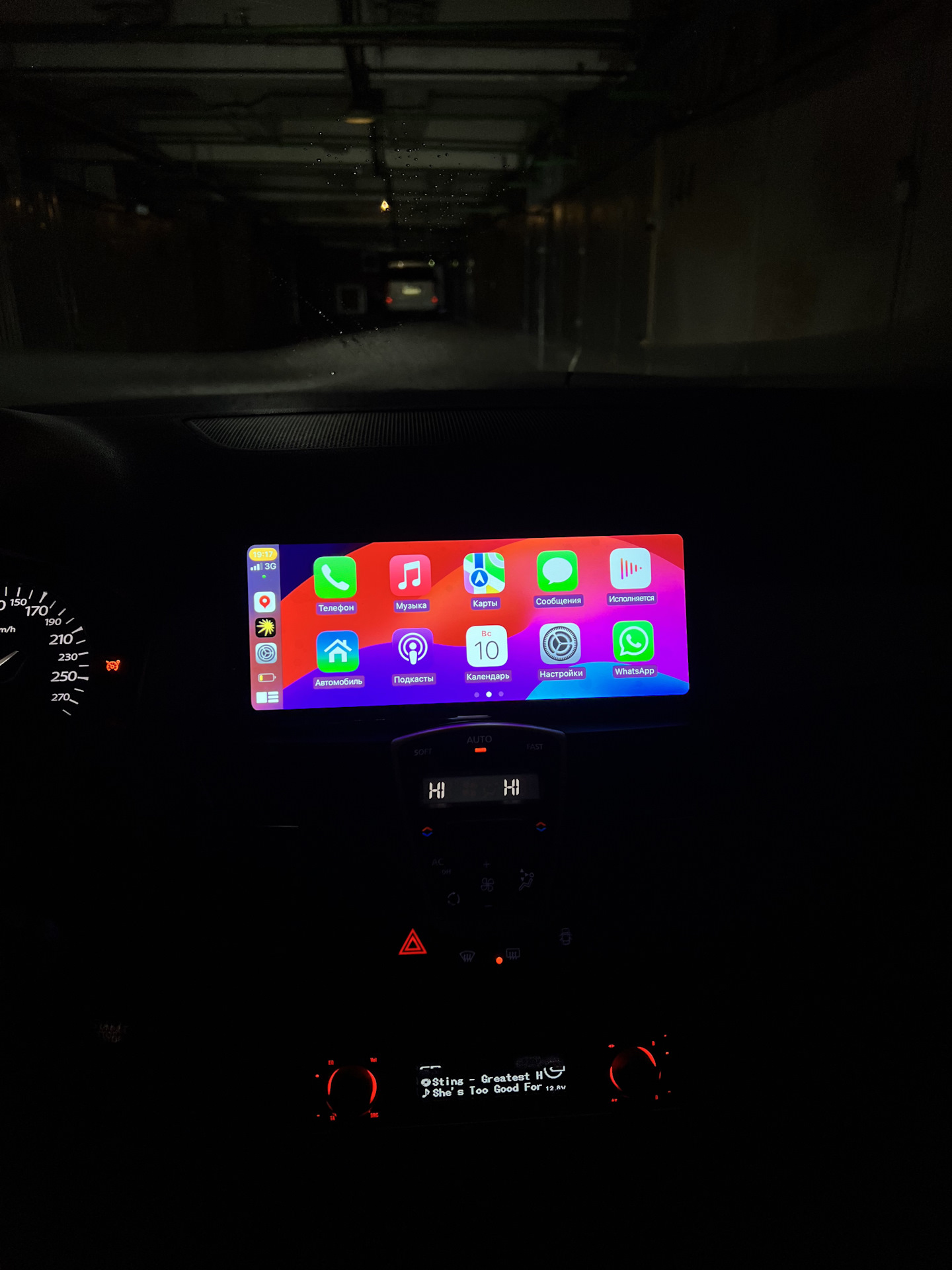 CarPlay у кого маленький экран — Renault Laguna III, 2 л, 2008 года