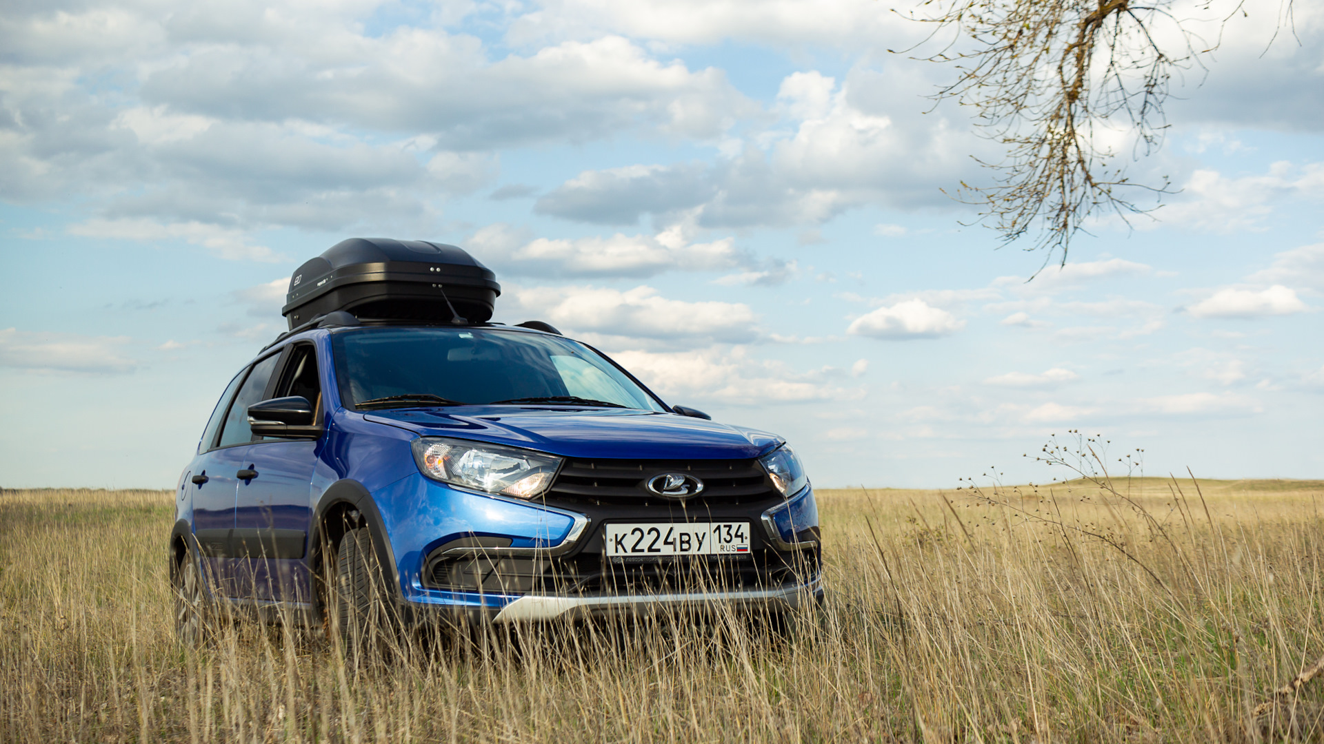 Lada Гранта Cross 1.6 бензиновый 2020 | Маленький синий джип на DRIVE2