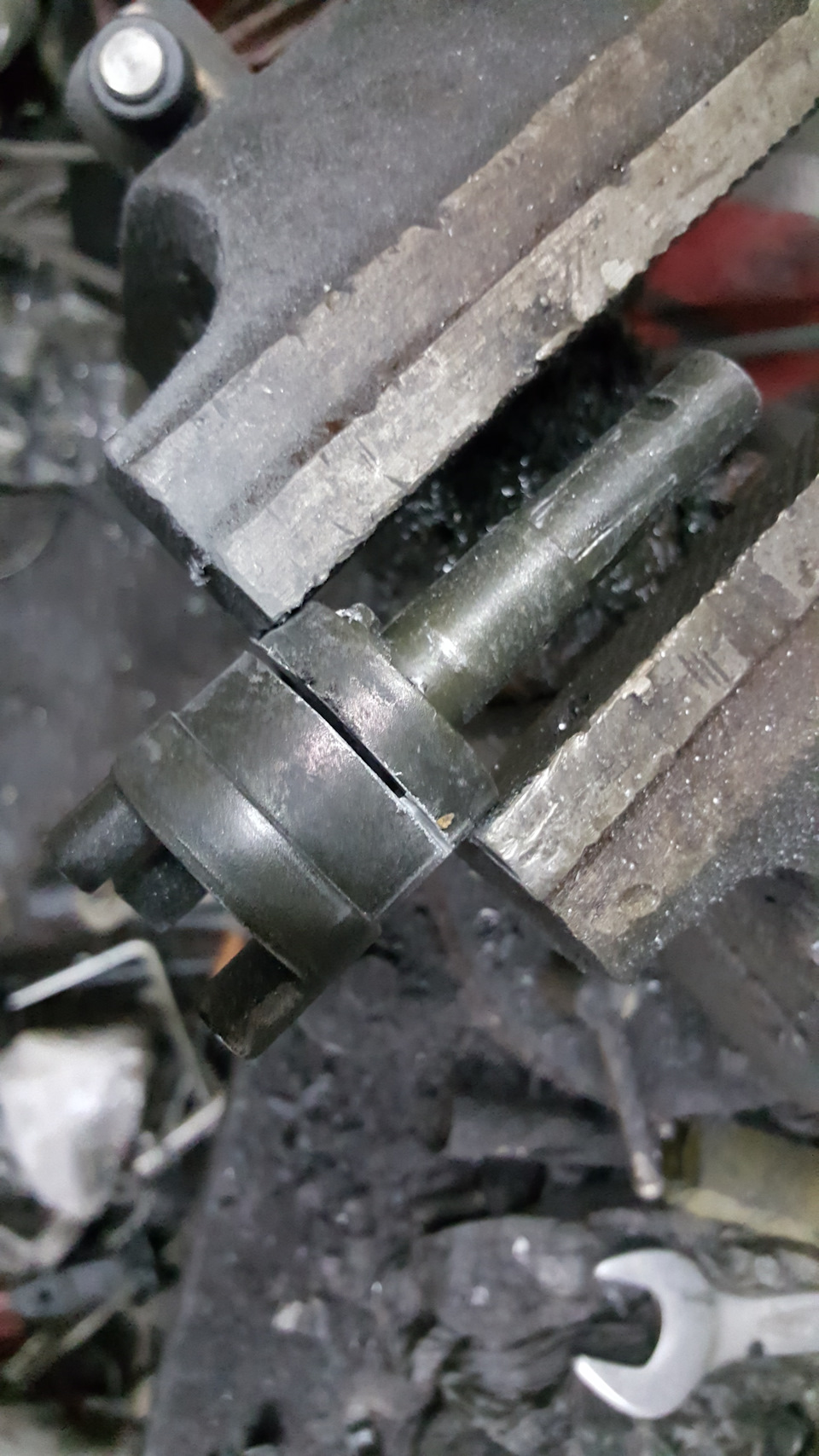 Переделка правого зеркала под левый руль. Чтоб эл складывались попытка ...