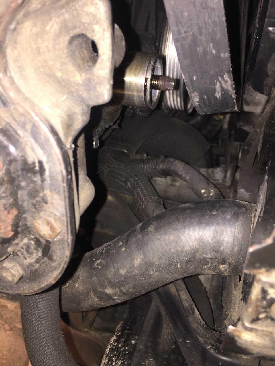 0gAAAgOSKuA 960 Как открутить шкив компрессора кондиционера