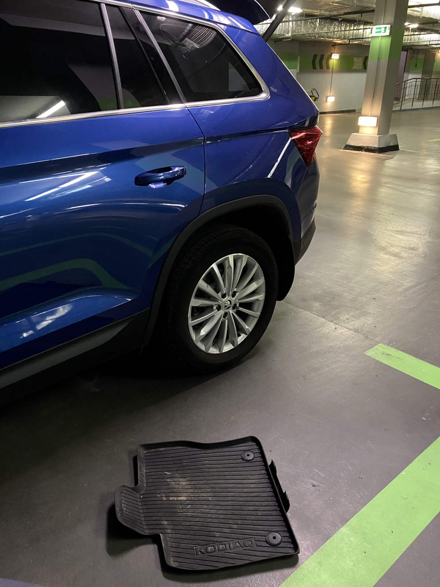 Дымит резина! — Skoda Kodiaq, 2 л, 2020 года | аксессуары | DRIVE2