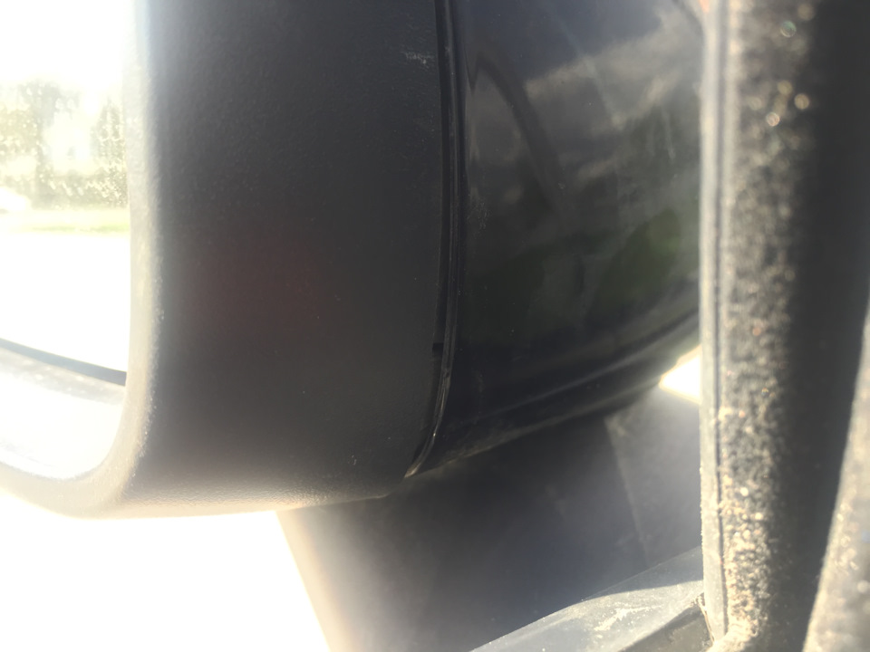 Как вернуть крышку зеркала на место? — Opel Corsa D, 1,4 л, 2008 года ...