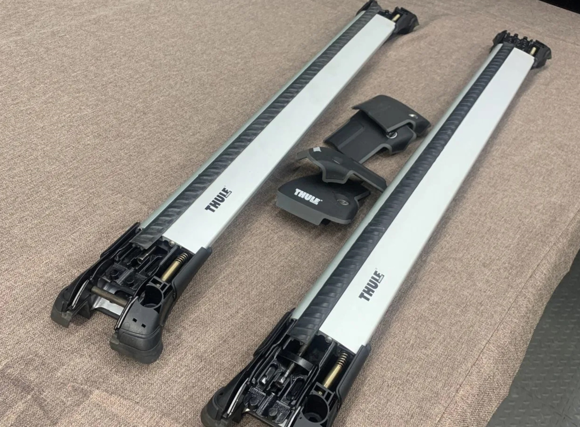 Аэродинамический багажник на рейлинги Thule WingBar Edge 9584 — Nissan ...