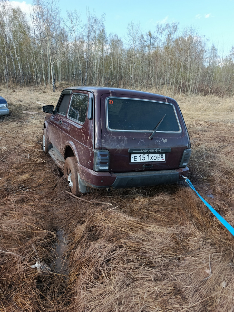 Не могу поверить, я засадил ниву! — Lada 4x4 3D, 1,7 л, 2012 года |  эвакуация | DRIVE2