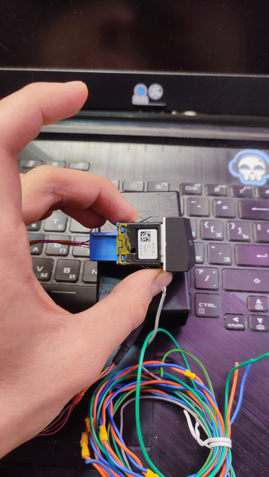 Кнопка переключения топливных карт Revo на Skoda Yeti. Б/у | 6 000 ₽ в городе Ноябрьск | DRIVE2