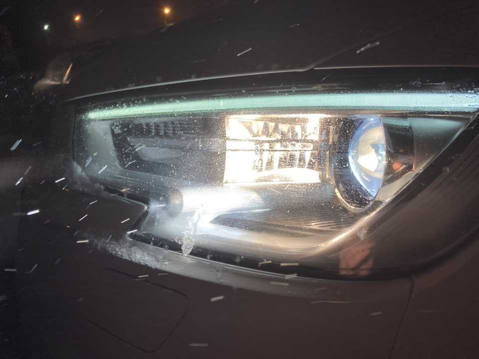 Активация corner + плавный свет в салоне — Audi A3 Sedan (8V), 1,4 л ...