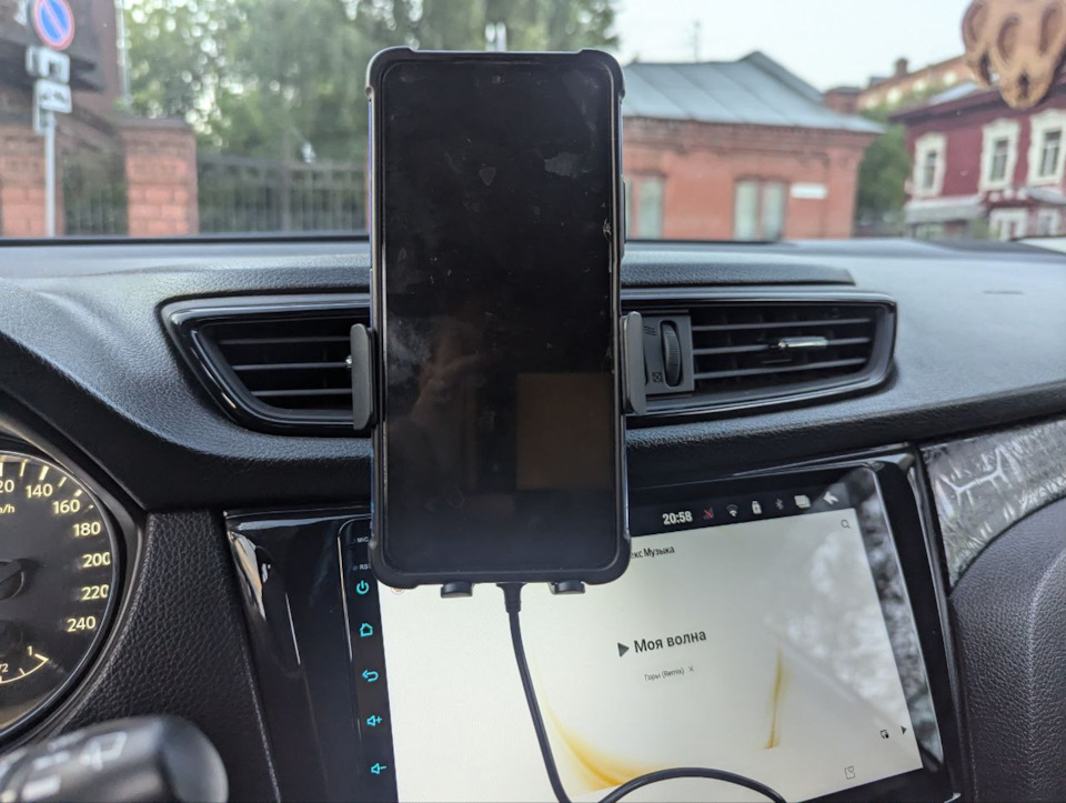 Фото в бортжурнале Nissan Qashqai (2G)