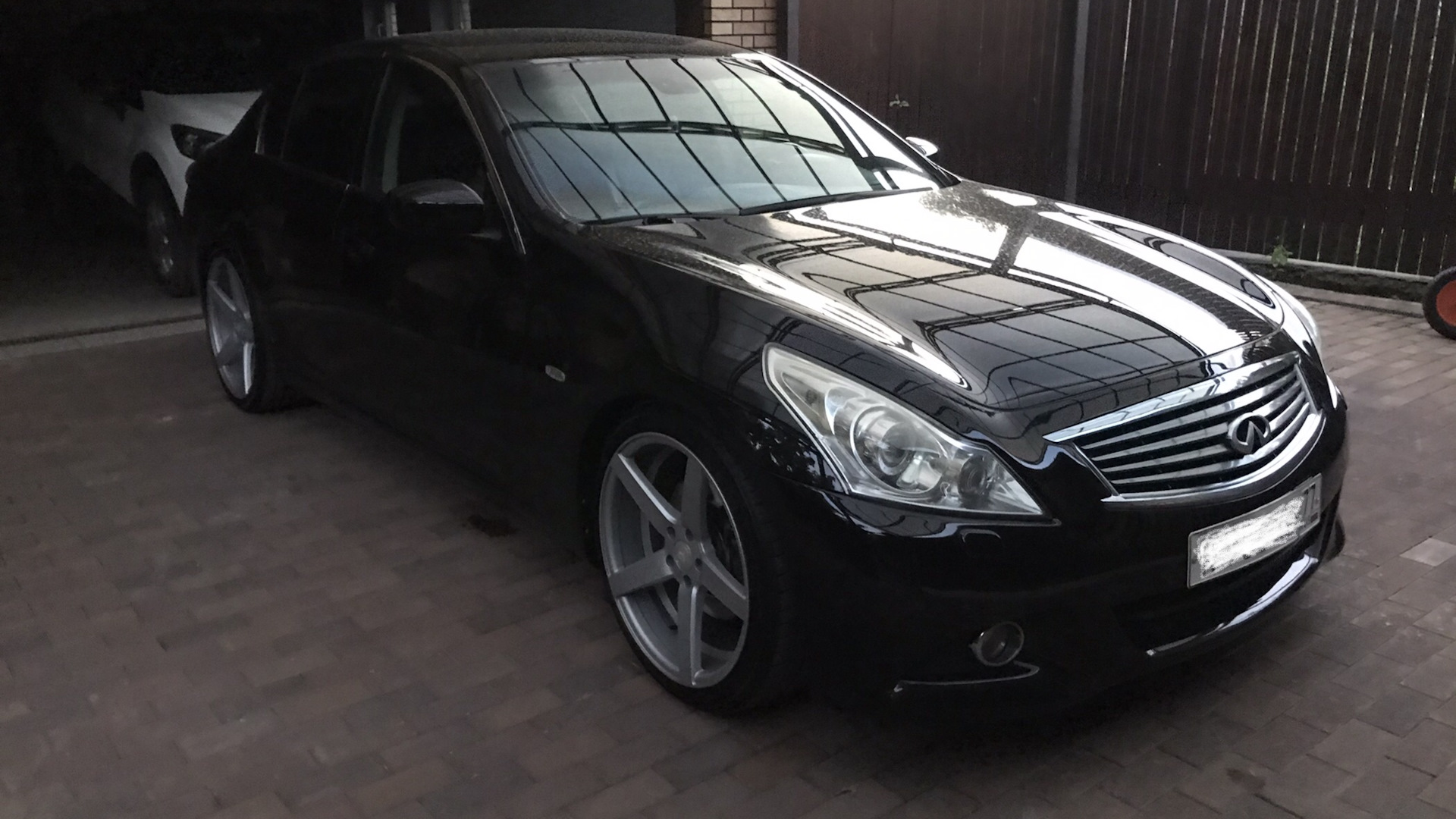 Infiniti G25 2.5 бензиновый 2010 | Джи есть на DRIVE2