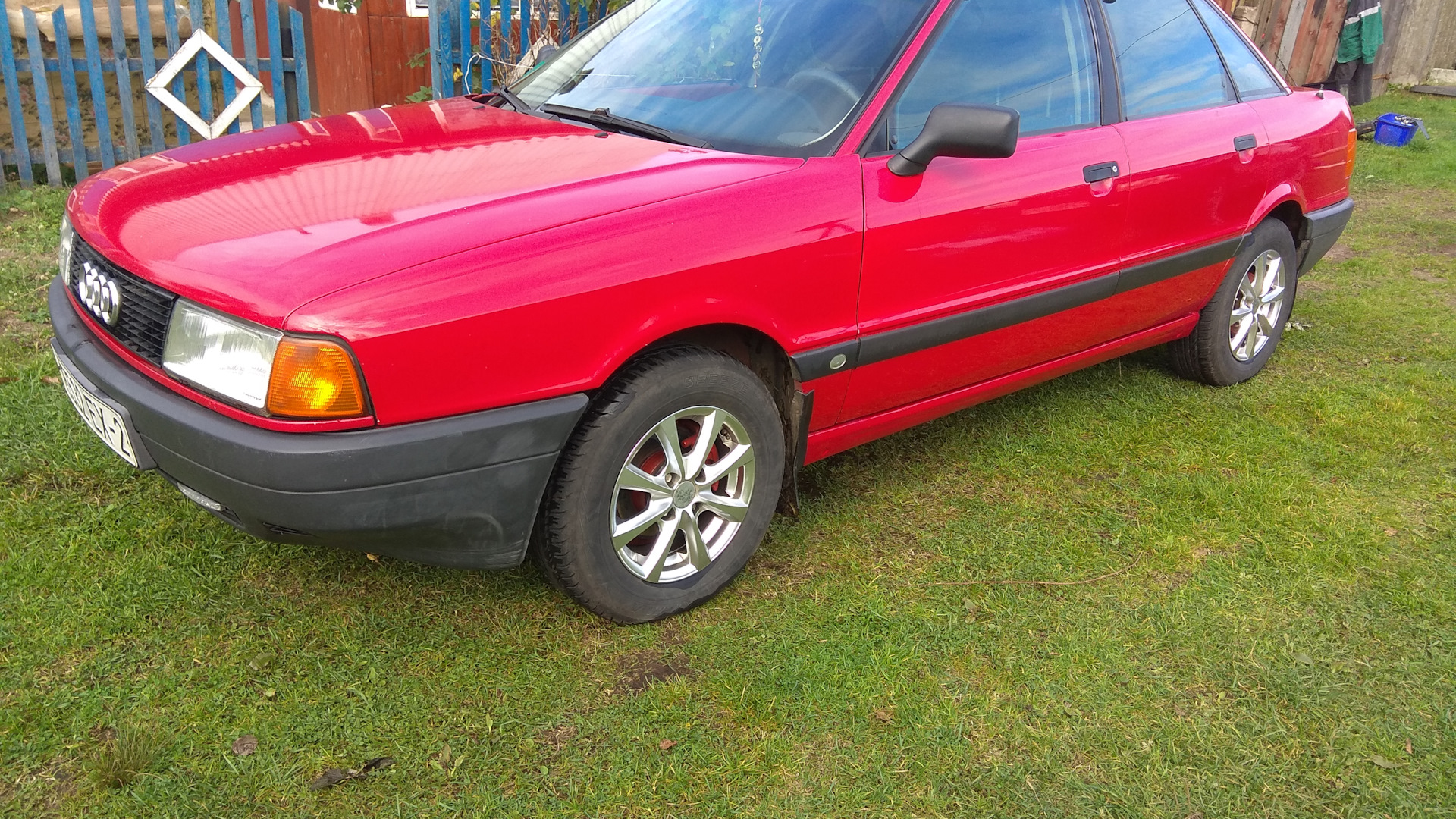 Audi 80 (B3) 1.6 бензиновый 1990 | 1.6 бензин, карбюратор на DRIVE2