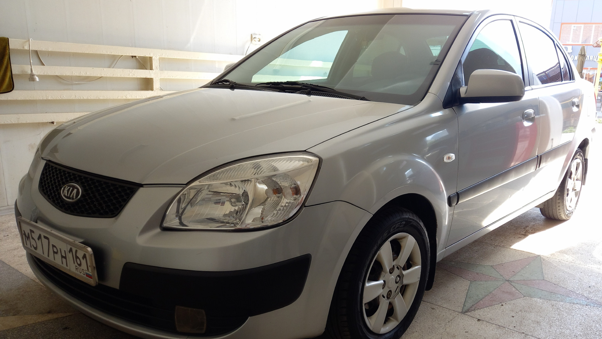 KIA Rio (2G) 1.4 бензиновый 2007 | на DRIVE2