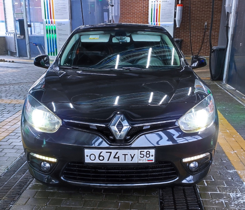 Снял броню с фар! — Renault Fluence, 1,6 л, 2014 года | своими руками |  DRIVE2