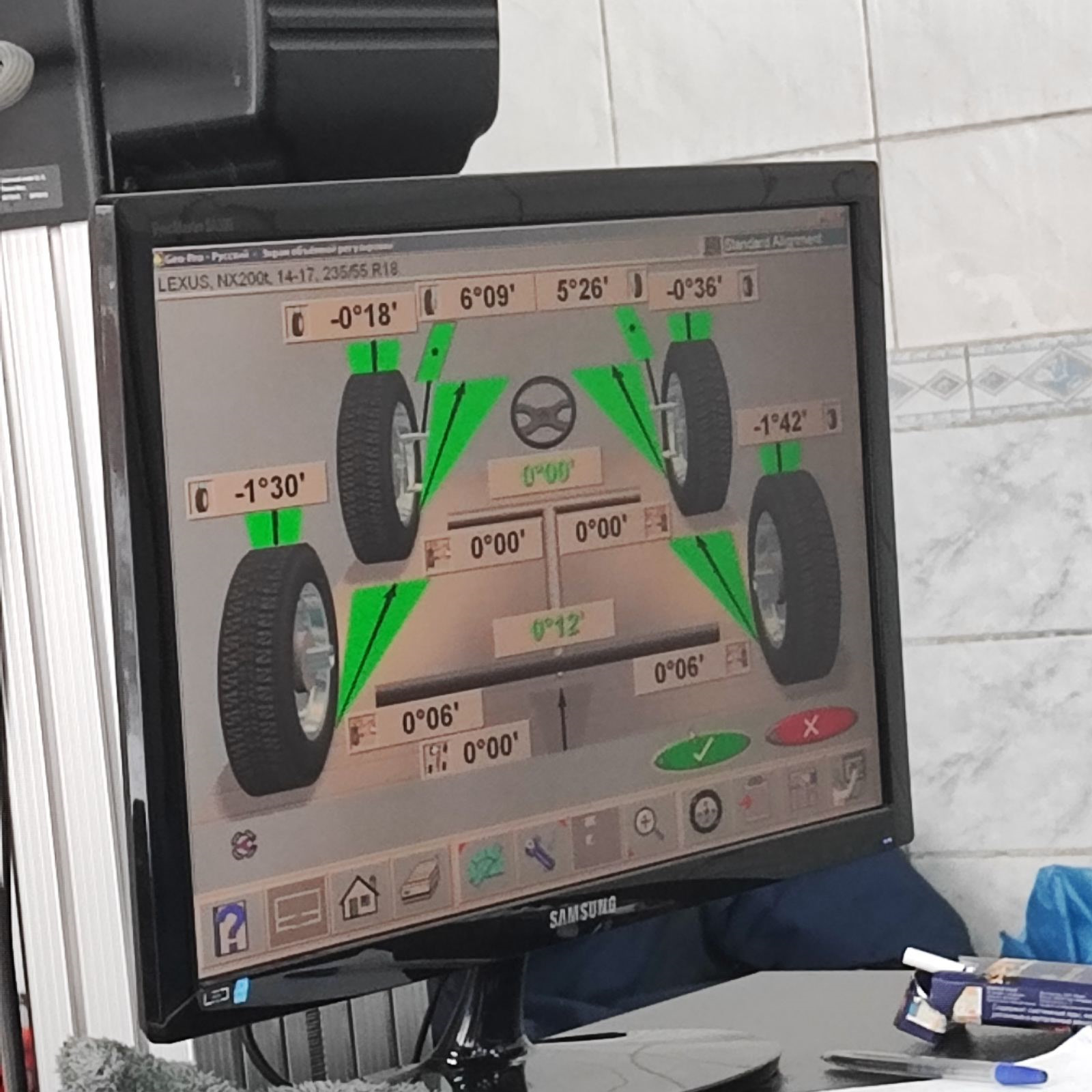 Развал схождение — Lexus NX (1G), 2 л, 2015 года | визит на сервис | DRIVE2