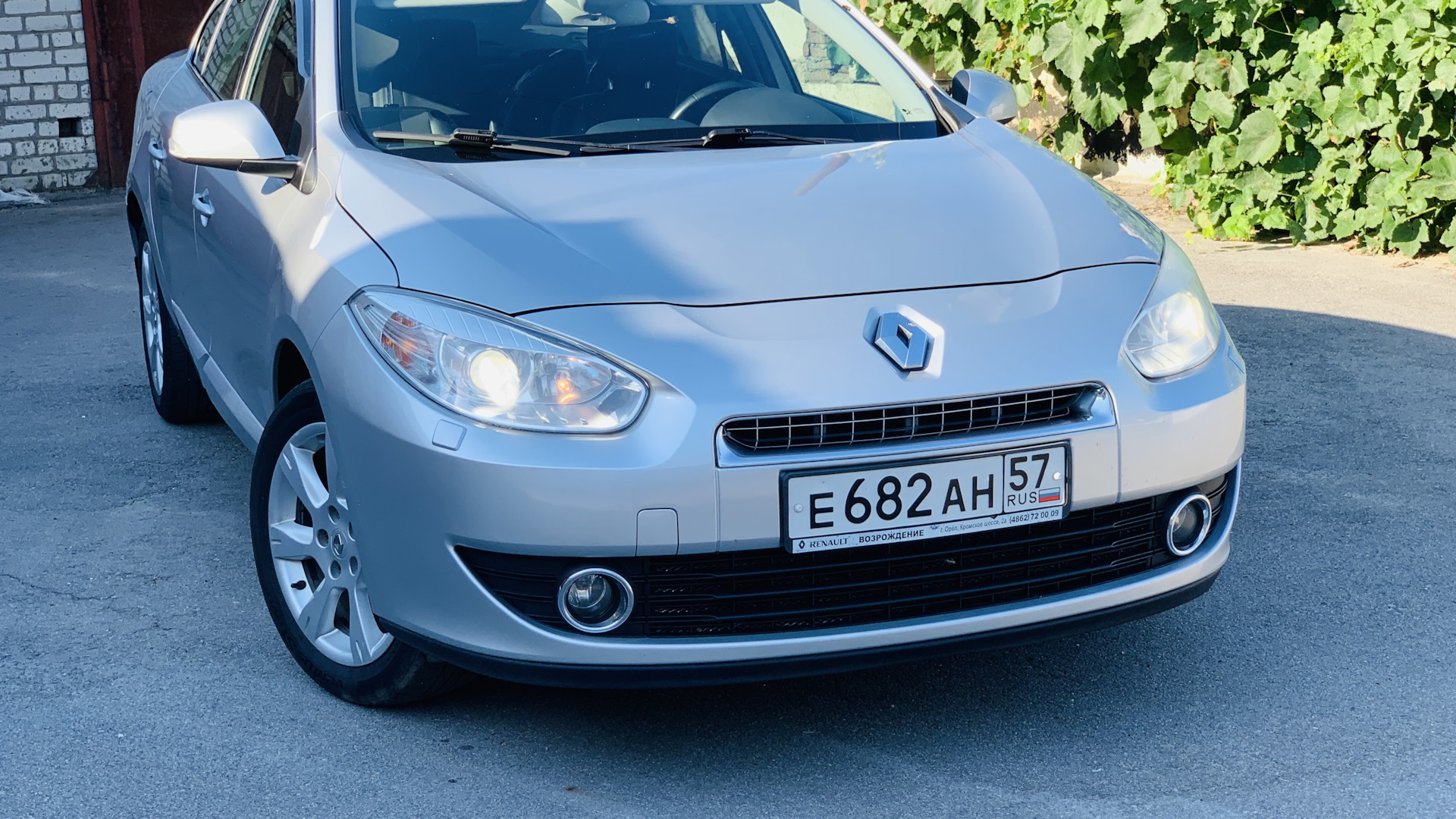 Renault Fluence 2.0 бензиновый 2011 | 2.0 Вариатор на DRIVE2