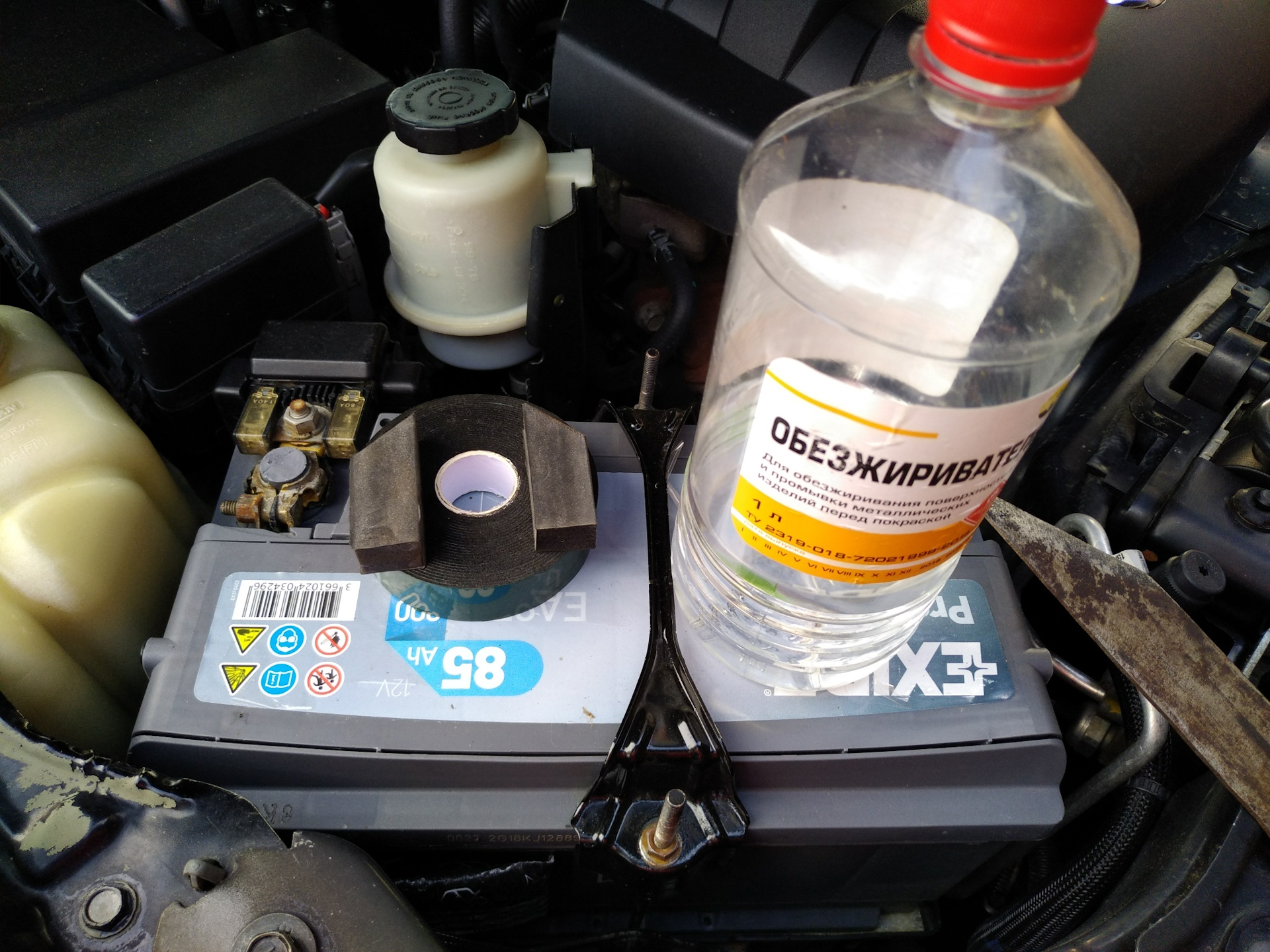 Долой стук петлей капота — Nissan Pathfinder (3G), 2,5 л., 2008 года ...