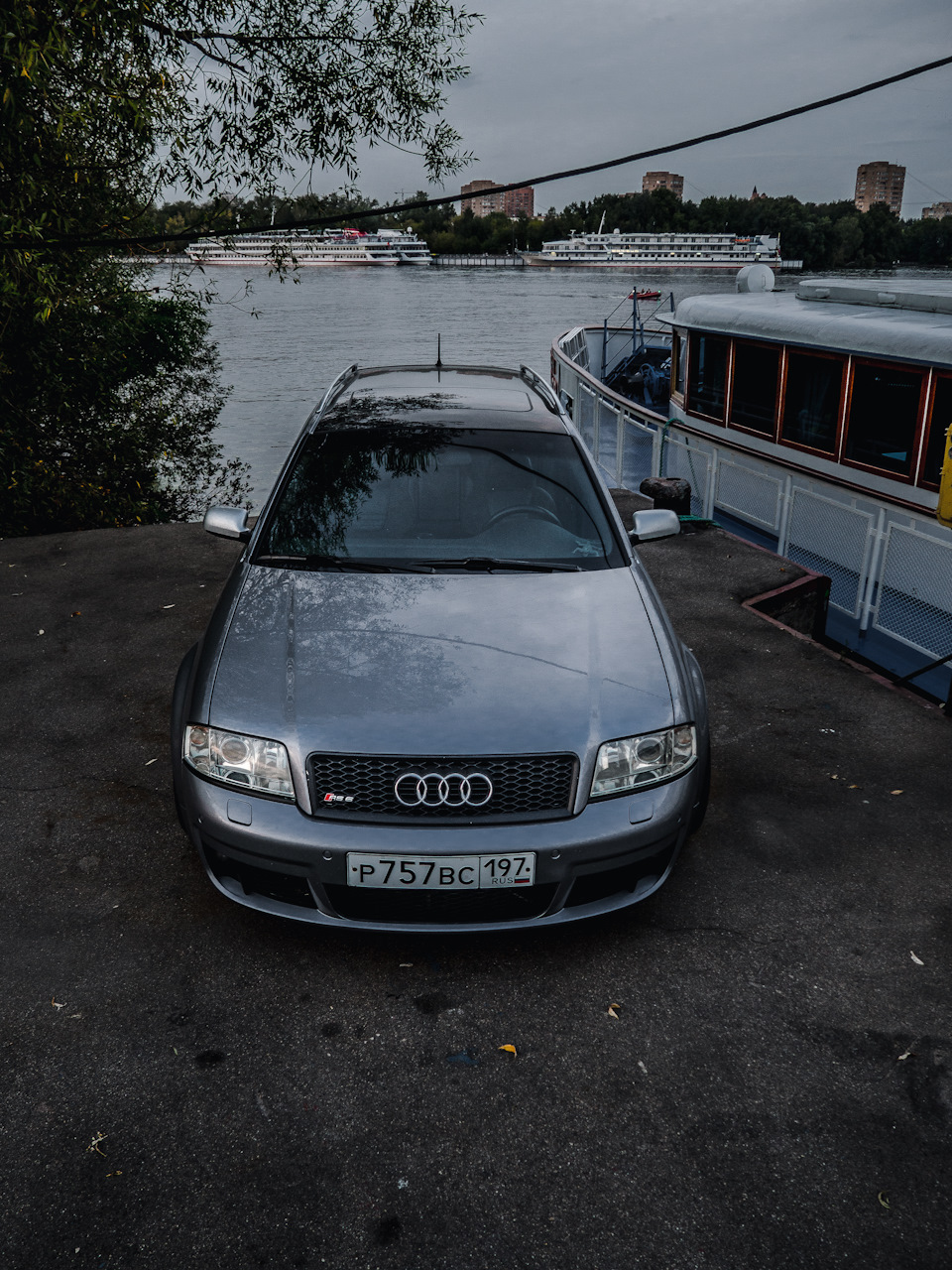 Фото в бортжурнале Audi RS6 (C5)