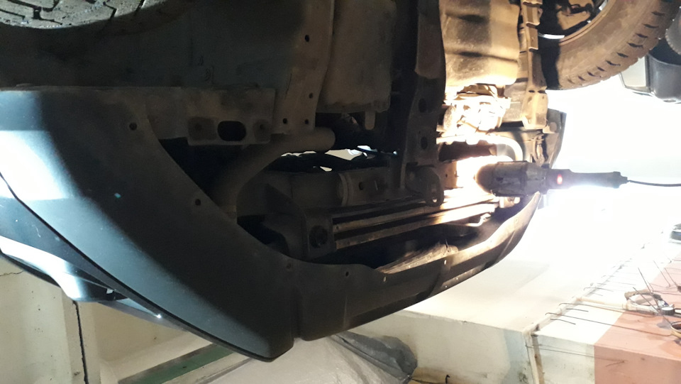 Замена масла в коробке - Mitsubishi ASX, 1,6 л, 2013 года своими руками DRIVE2