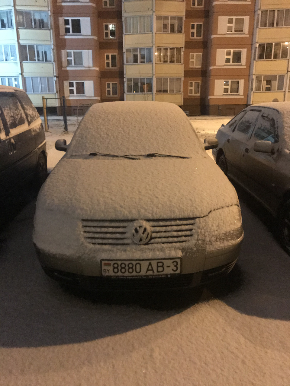 Замена лобового стекла, восстановление работы датчика дождя, замена  зеркальных элементов боковых зеркал. — Volkswagen Passat B5, 2 л, 2003 года  | своими руками | DRIVE2