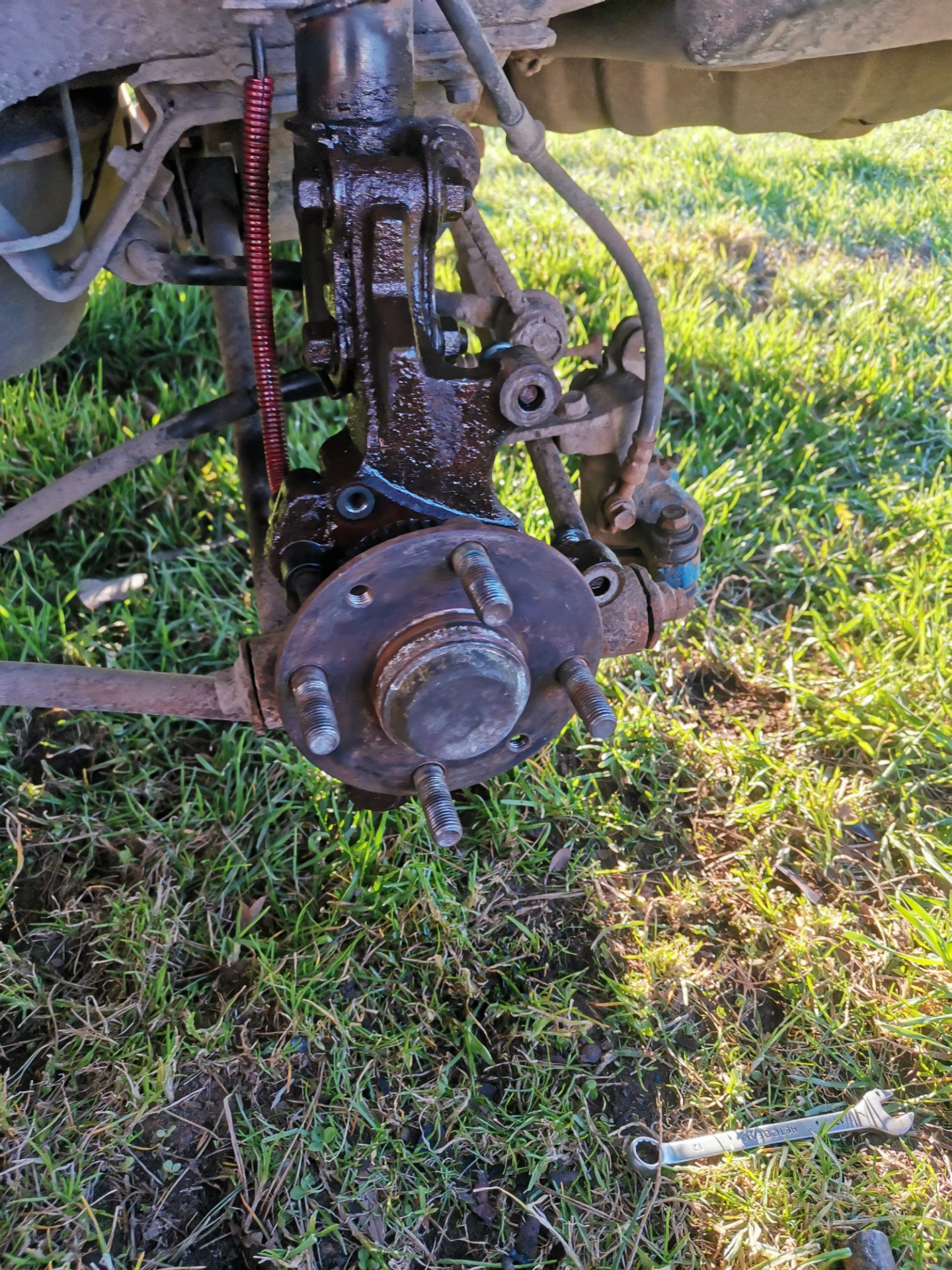 Замена уставших задних тормозов — KIA Spectra, 1,6 л, 2007 года