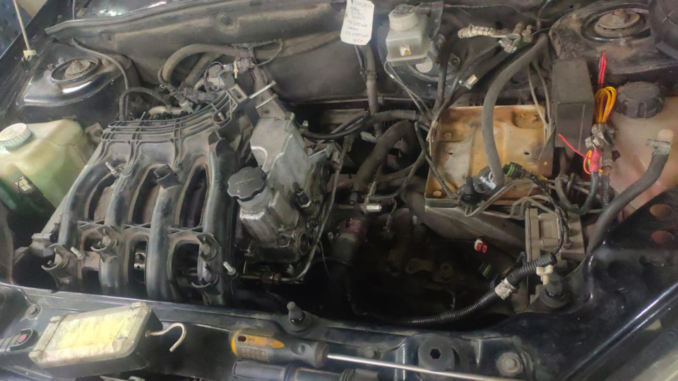 Лада Приора после загиба клапанов – капитальный ремонт двигателя