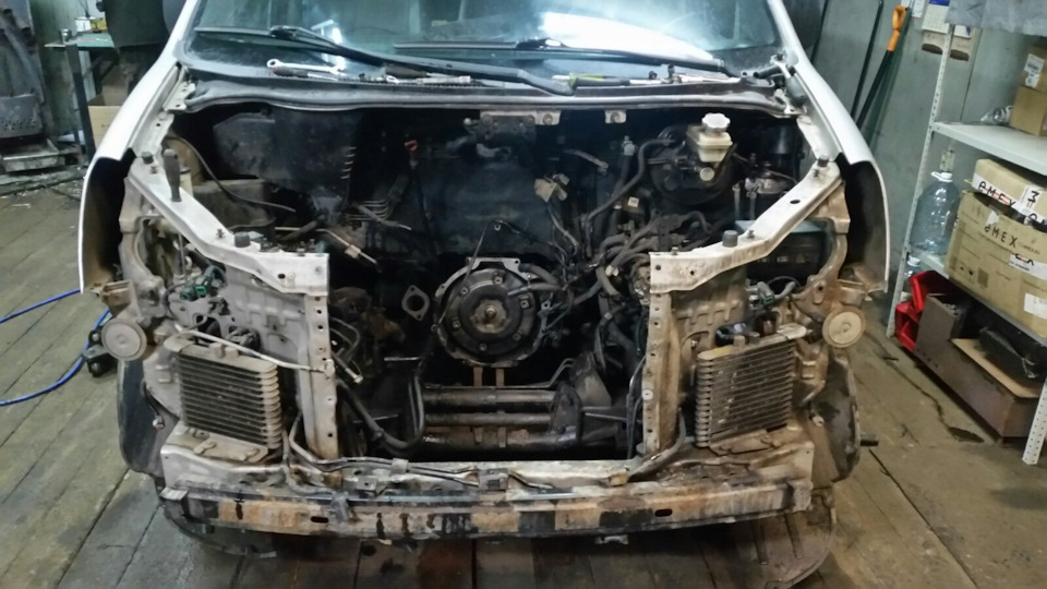 Откапиталились — Hyundai Starex (1G), 2,5 л, 2006 года | визит на ...