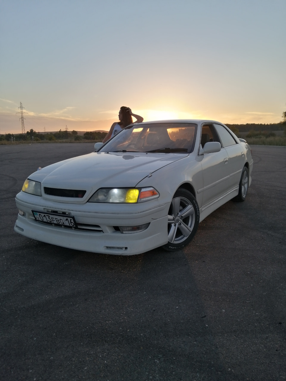 Mark sad. Тойота Марк 2 Tourer s. Тойота Марк и Марк 2. Nissan Mark 2. Mark 2 Tourer s 1994.