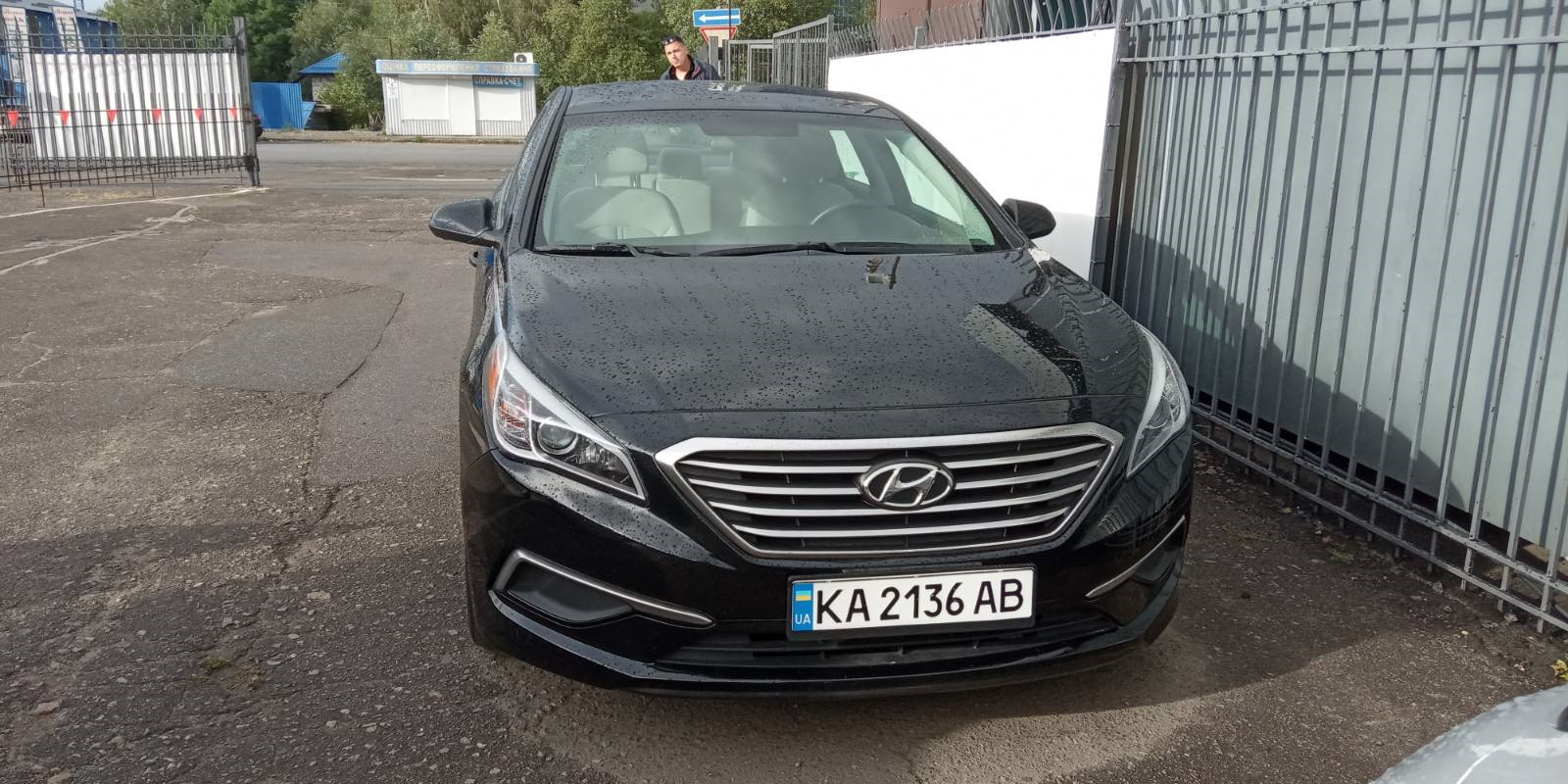 Пульсирующий светлый дымок из маслозаливной горловины — Hyundai Sonata ...