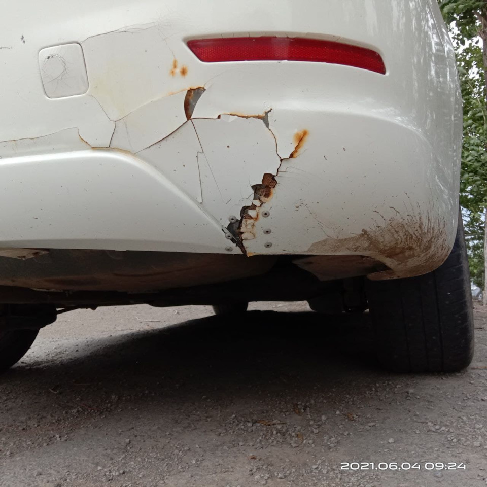 Замена заднего бампера на "орегинал" :-) — Peugeot 408, 1,6 л, 2012 ...